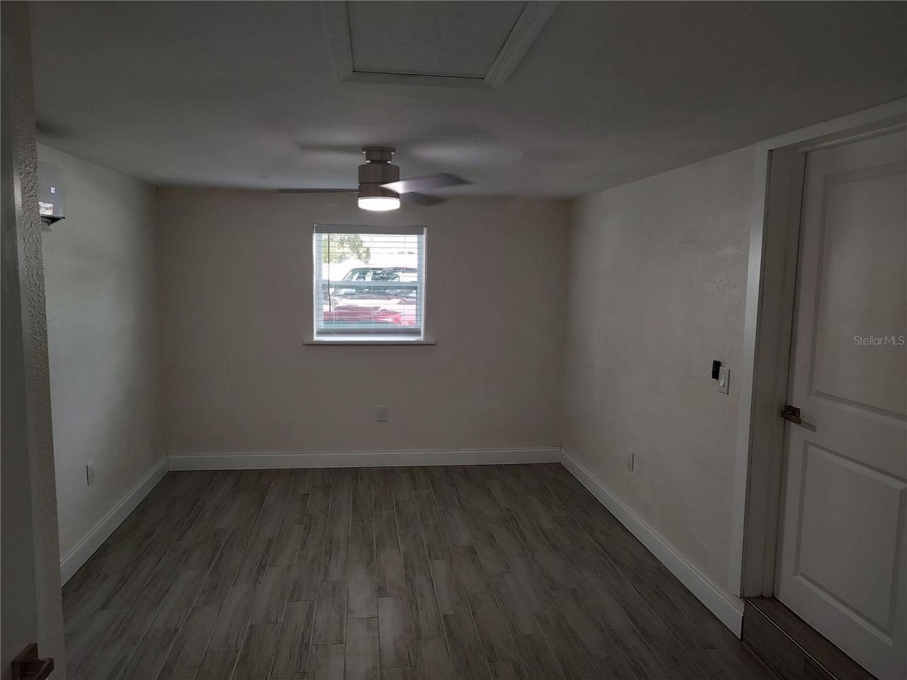 301 Mystic Lake Drive N, Saint Petersburg, FL 33702 Photo