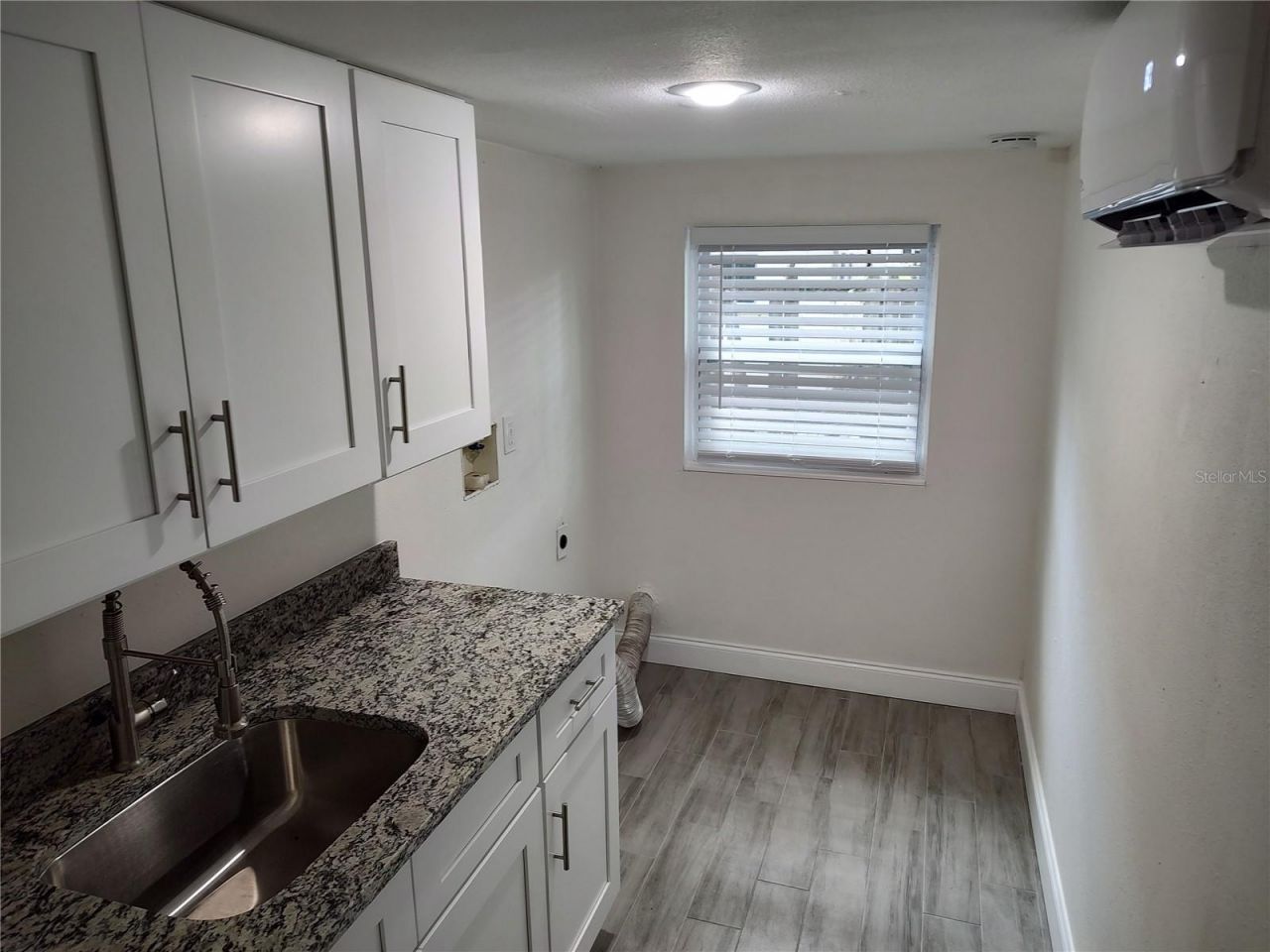 301 Mystic Lake Drive N, Saint Petersburg, FL 33702 Photo