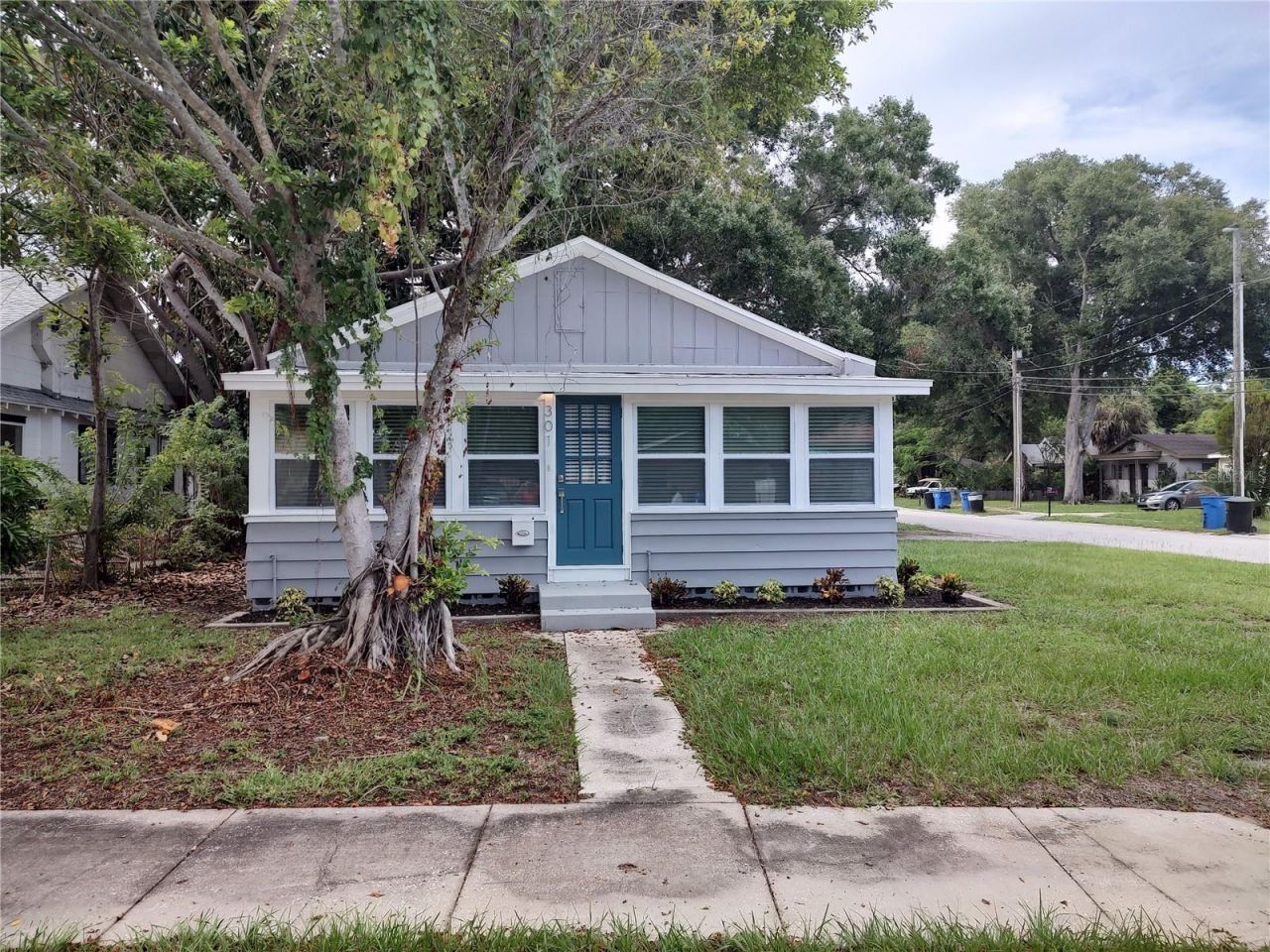 301 Mystic Lake Drive N, Saint Petersburg, FL 33702 Photo
