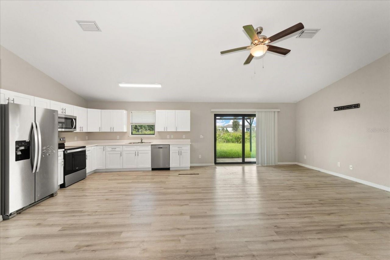 2710 70th Street W, Lehigh Acres, FL 33971 Photo
