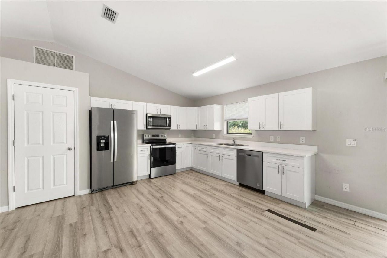 2710 70th Street W, Lehigh Acres, FL 33971 Photo