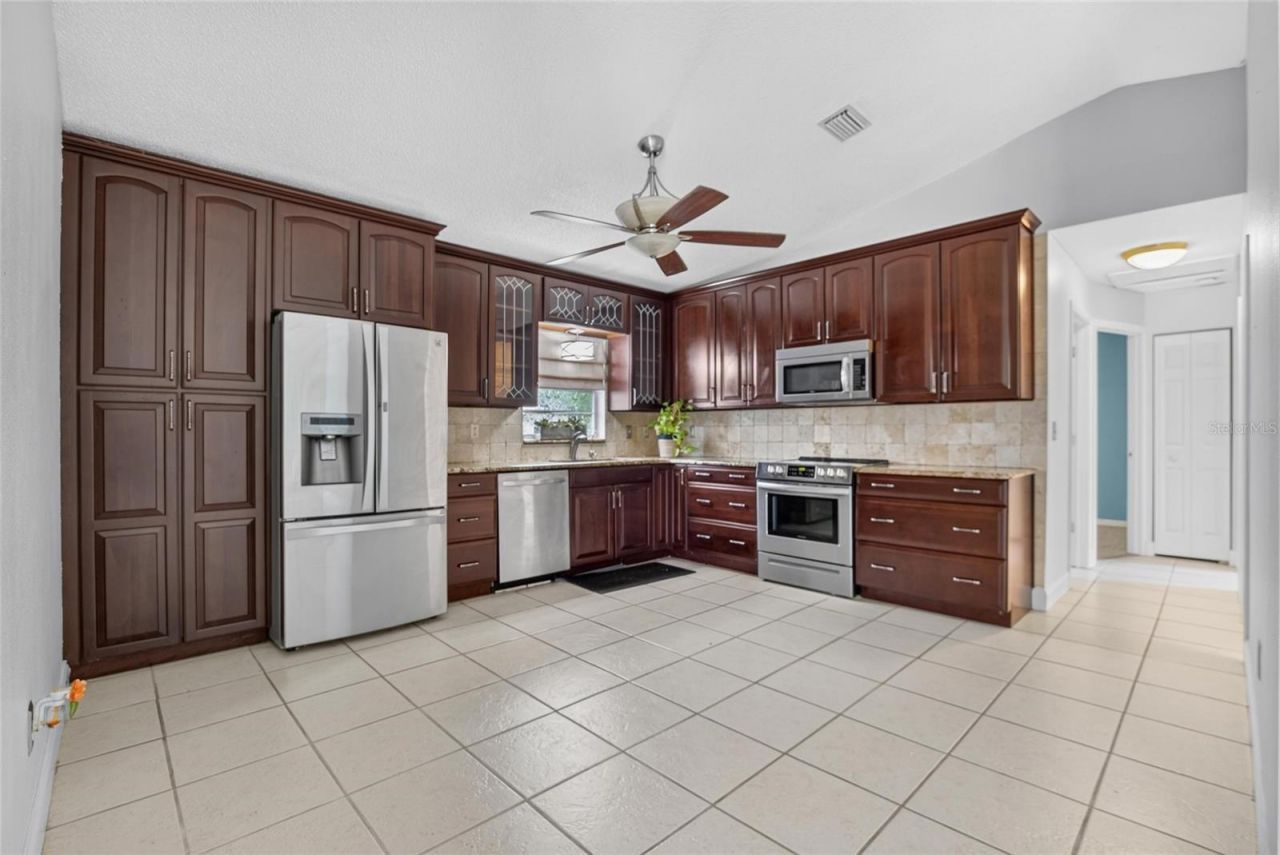 1101 27th Avenue S, Saint Petersburg, FL 33705 Photo