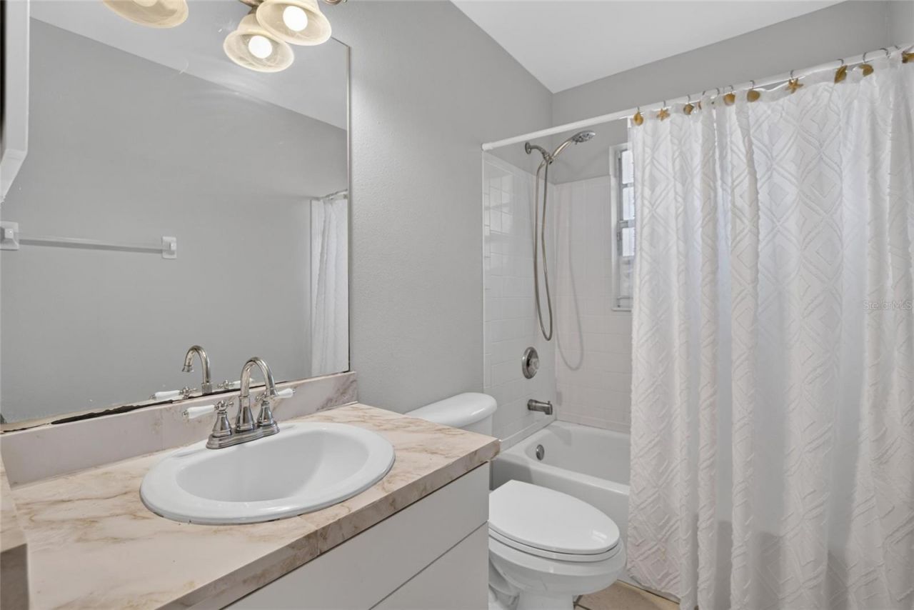 1101 27th Avenue S, Saint Petersburg, FL 33705 Photo