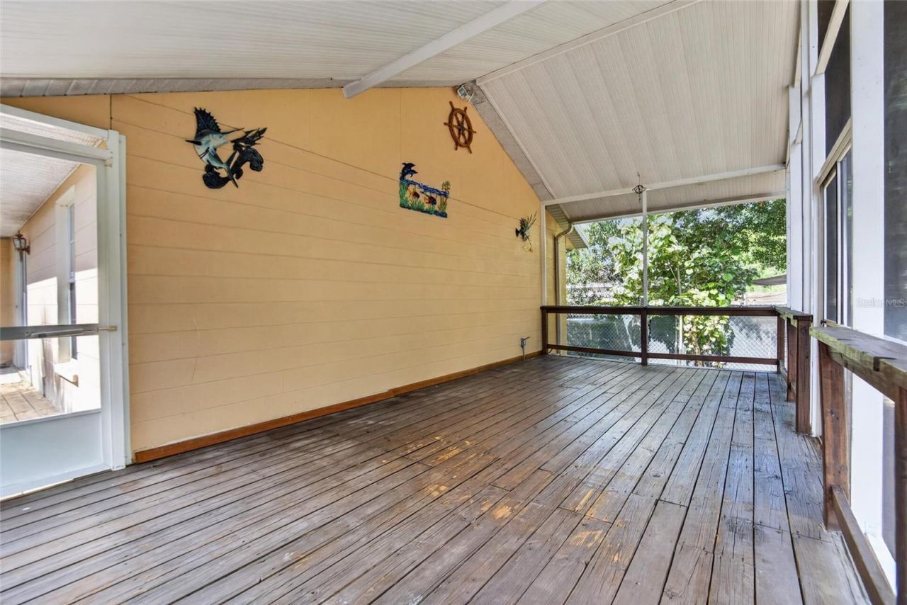 1101 27th Avenue S, Saint Petersburg, FL 33705 Photo