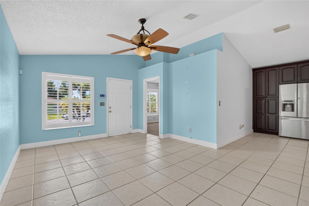 1101 27th Avenue S, Saint Petersburg, FL 33705 Photo