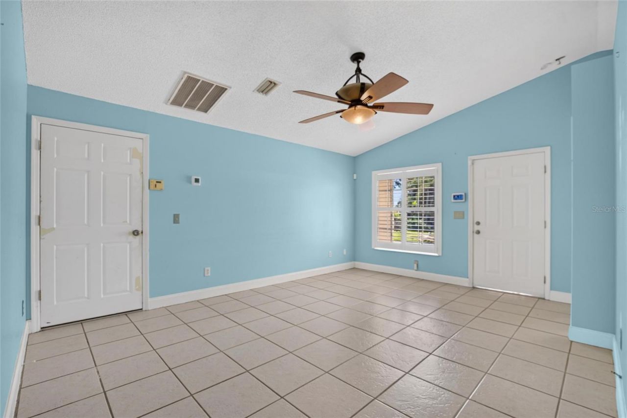 1101 27th Avenue S, Saint Petersburg, FL 33705 Photo