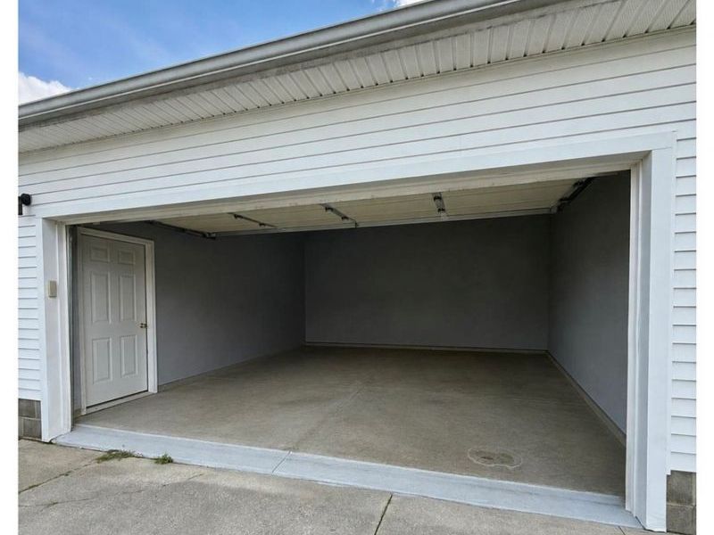 490 Myra Drive, Chardon, OH 44024 Photo 17