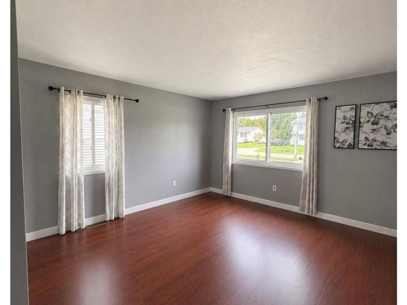 490 Myra Drive, Chardon, OH 44024 Photo 7