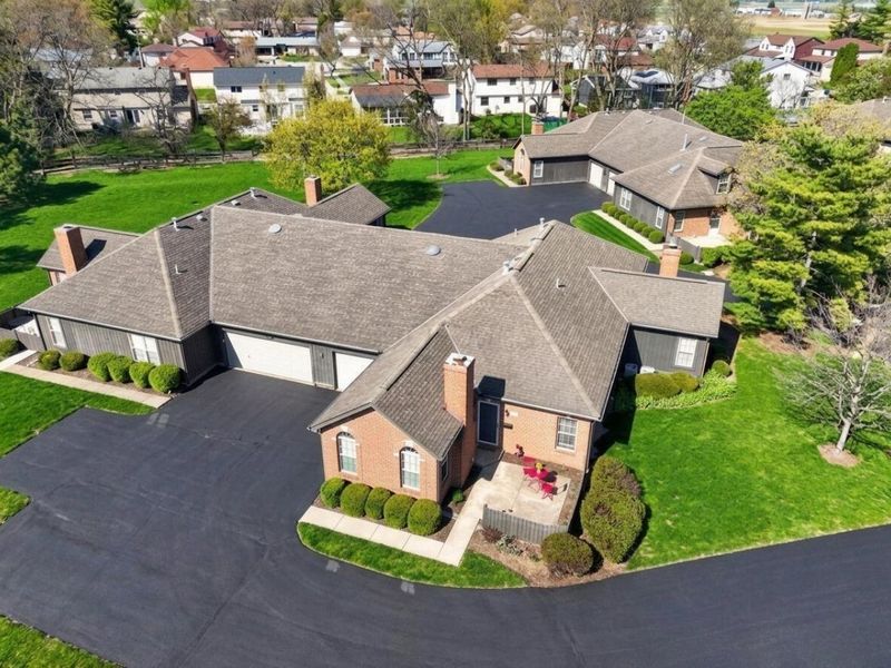 2679 Trottersway Drive , Columbus, OH 43235 Photo 4