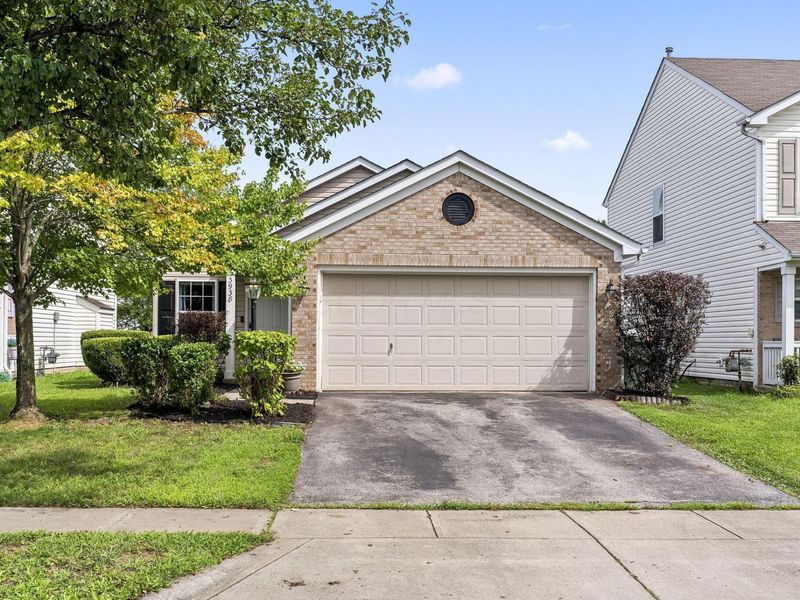 3938 Genteel Drive , Grove City, OH 43123 Photo 3