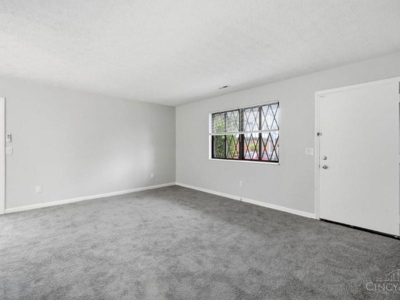 9411 Haddington Court, Colerain Township, OH 45251 Photo 9