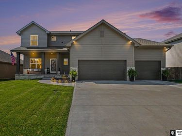 13710 S 54 Street, Papillion, NE 68133