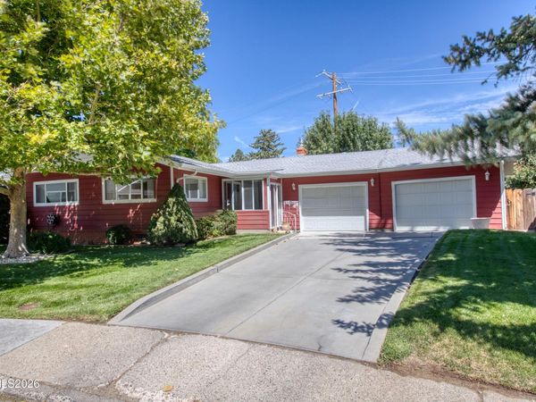 711 S Richmond Avenue, Carson City, NV 89703