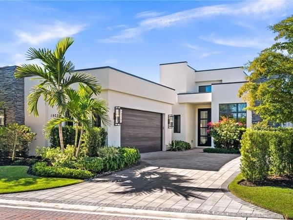 19026 Via Messina WAY , MIROMAR LAKES, FL 33913