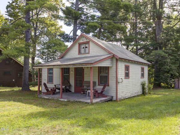 144 Woodland Avenue, Gloversville, NY 12078