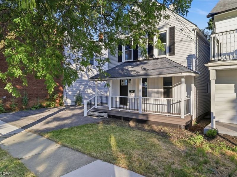 12701 Plover Street, Lakewood, OH 44107 Photo 5