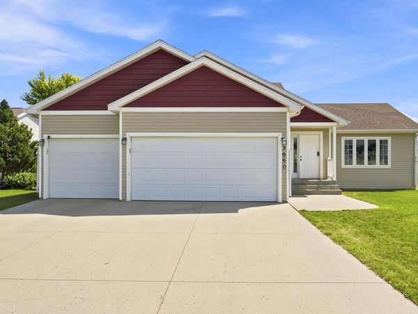 3650 Taylor Street S, Fargo, ND 58104