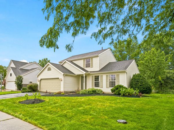 1544 Cottonwood Drive , Lewis Center, OH 43035