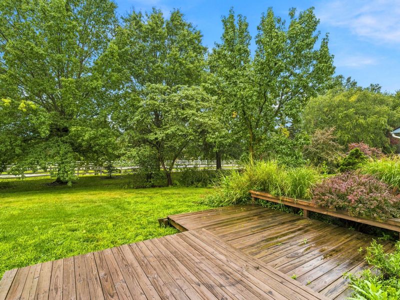 1544 Cottonwood Drive , Lewis Center, OH 43035 Photo 33