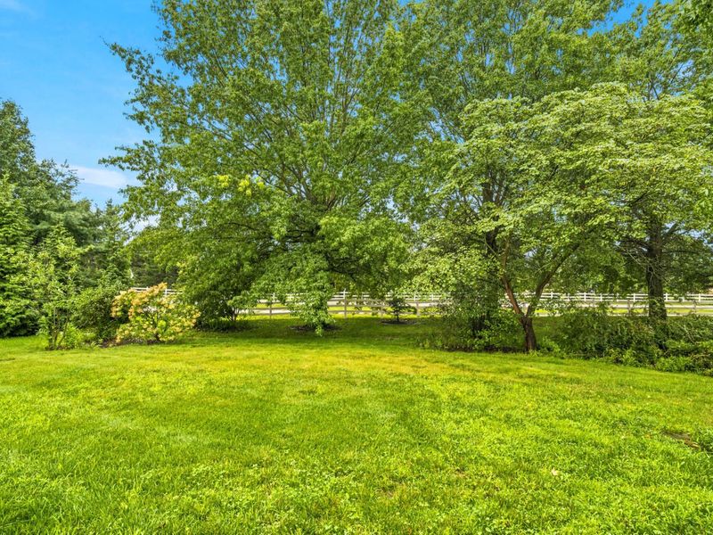 1544 Cottonwood Drive , Lewis Center, OH 43035 Photo 35