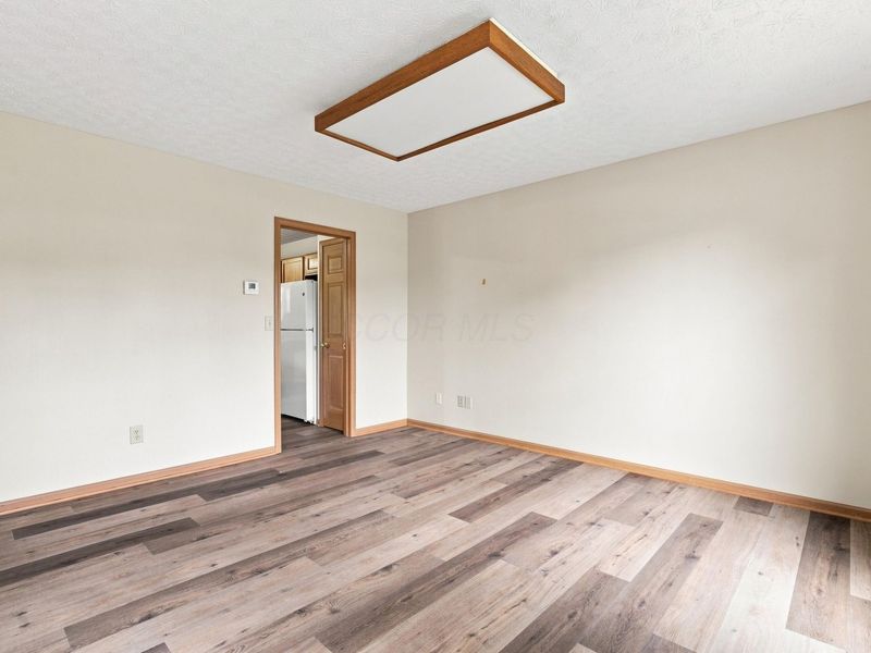 1544 Cottonwood Drive , Lewis Center, OH 43035 Photo 6