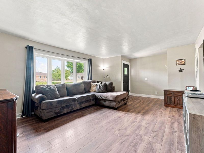 1128 Ramp Lane, Heath, OH 43056 Photo 5