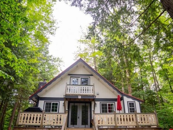 95 Eidelweiss Drive, Madison, NH 03849