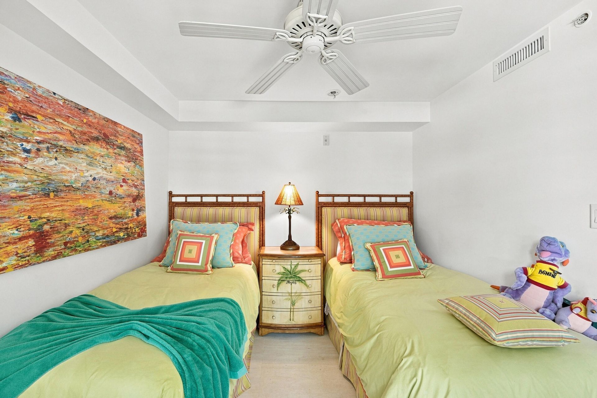243 Meridian Avenue, Unit 113, Miami Beach, FL 33139 Photo