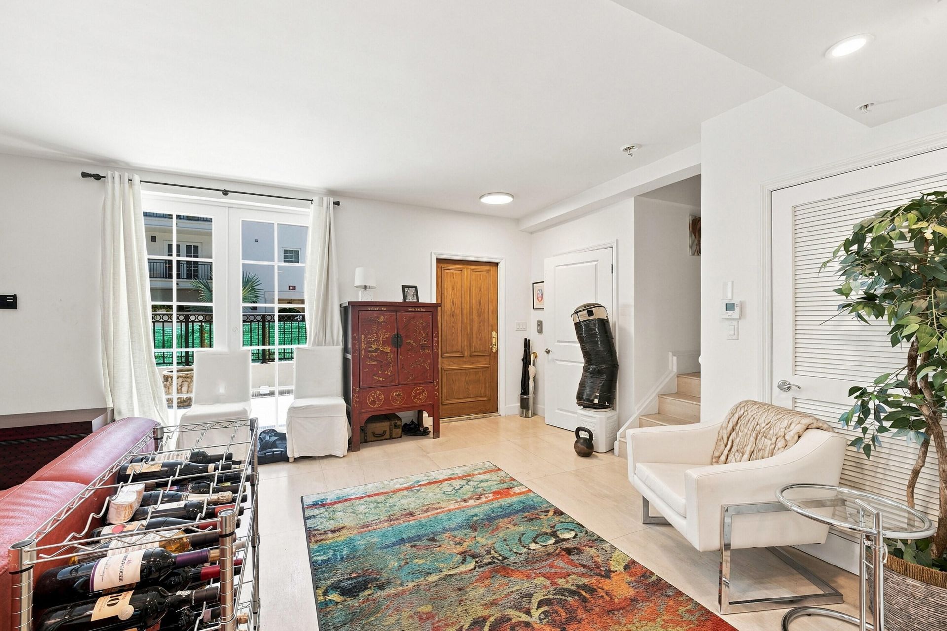 243 Meridian Avenue, Unit 113, Miami Beach, FL 33139 Photo