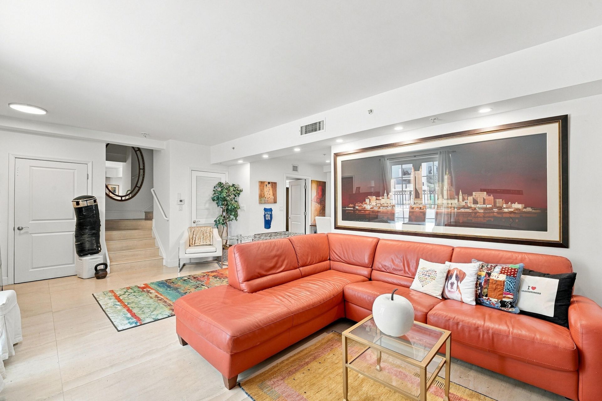 243 Meridian Avenue, Unit 113, Miami Beach, FL 33139 Photo