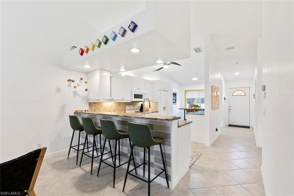 6600 Beach Resort Dr , Unit 14, Naples, FL 34114 Photo