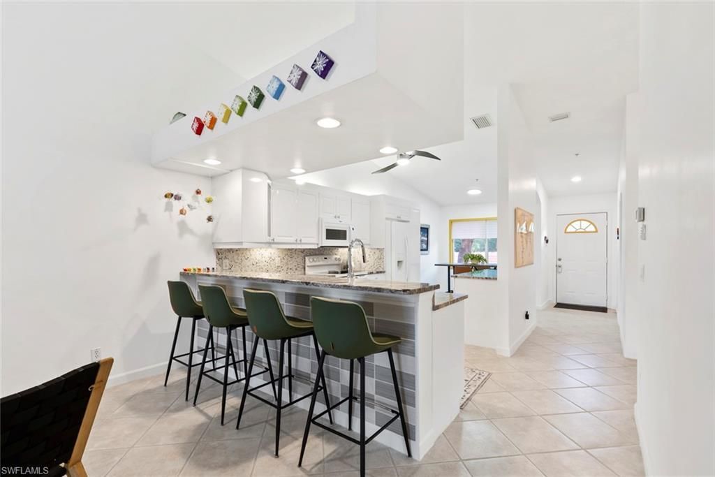 6600 Beach Resort Dr, Unit 14, Naples, FL 34114 Photo