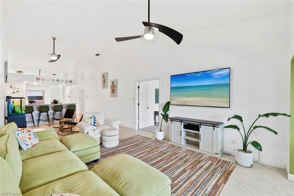6600 Beach Resort Dr , Unit 14, Naples, FL 34114 Photo