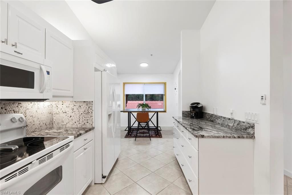 6600 Beach Resort Dr, Unit 14, Naples, FL 34114 Photo