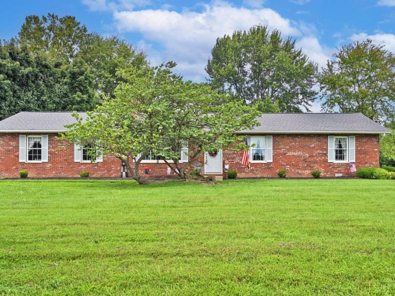913 Hopewell Road, Franklin Township, OH 45120 Photo 1