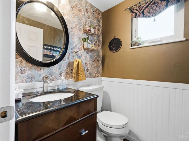 7088 Pickway Drive, Green Township, OH 45233 Photo 12