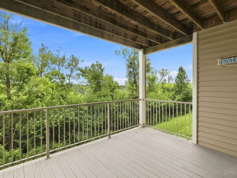 7886 Bridge Point Drive, Green Township, OH 45248 Photo 23