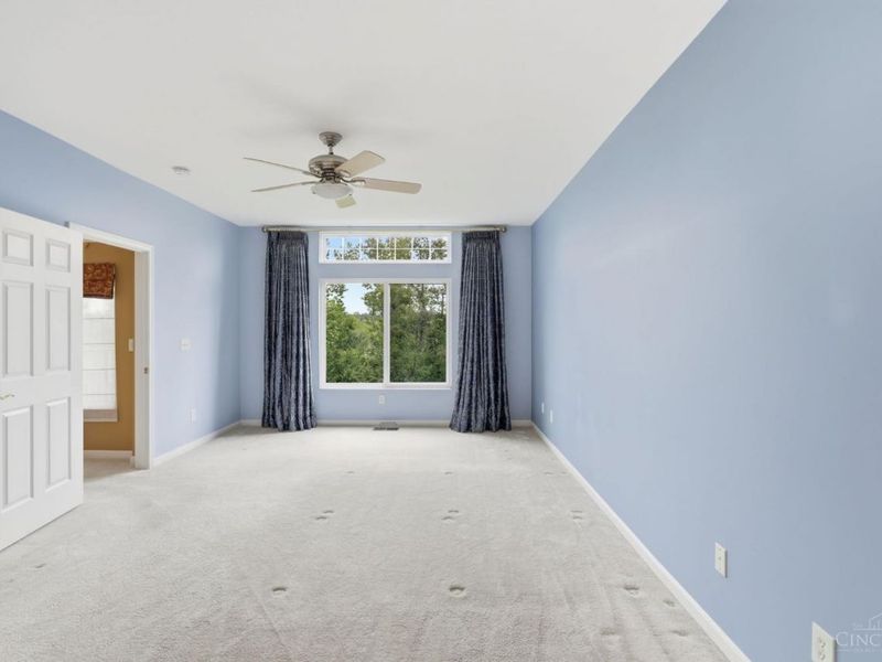 7886 Bridge Point Drive, Green Township, OH 45248 Photo 27