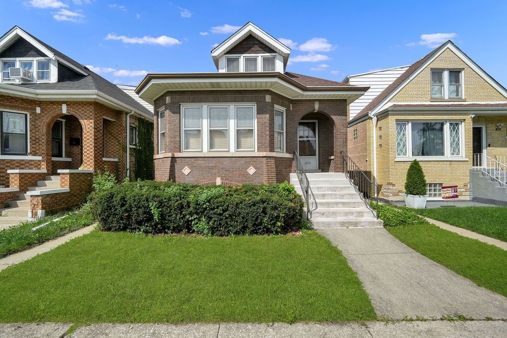 6142 S Kildare Avenue, Chicago, IL 60629 Main Photo