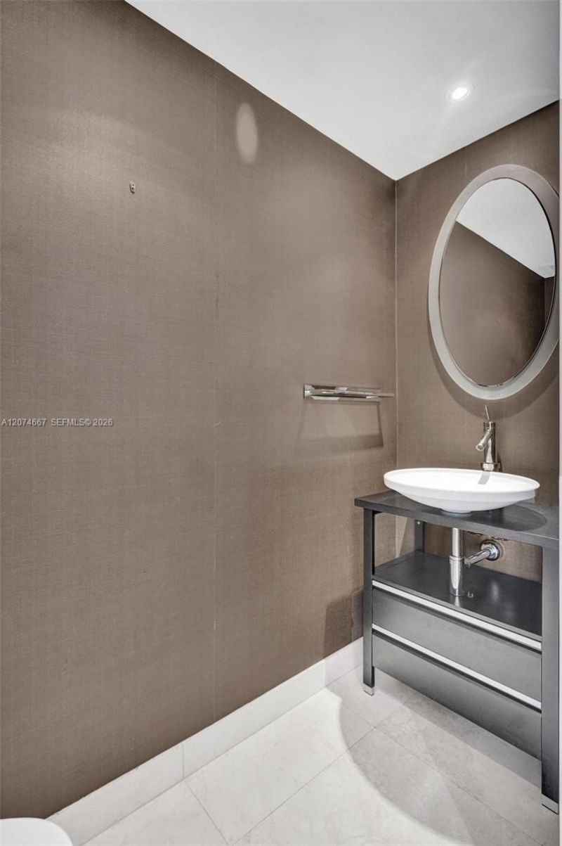 901 Brickell Key Blvd , Unit 2302, Miami, FL 33131 Photo