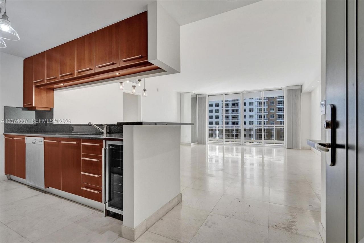 901 Brickell Key Blvd , Unit 2302, Miami, FL 33131 Photo