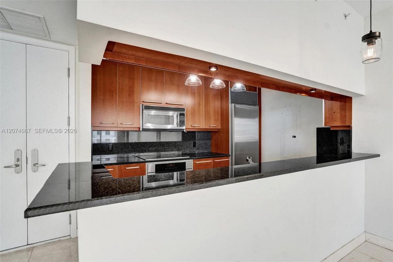 901 Brickell Key Blvd , Unit 2302, Miami, FL 33131 Photo