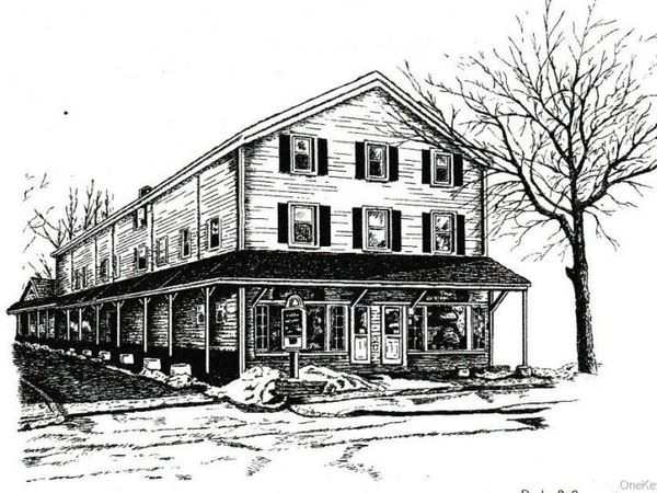 7484 S Broadway , Red Hook, NY 12571