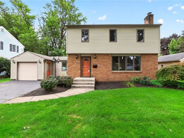 106 Stonehenge Road , Rochester, NY 14609