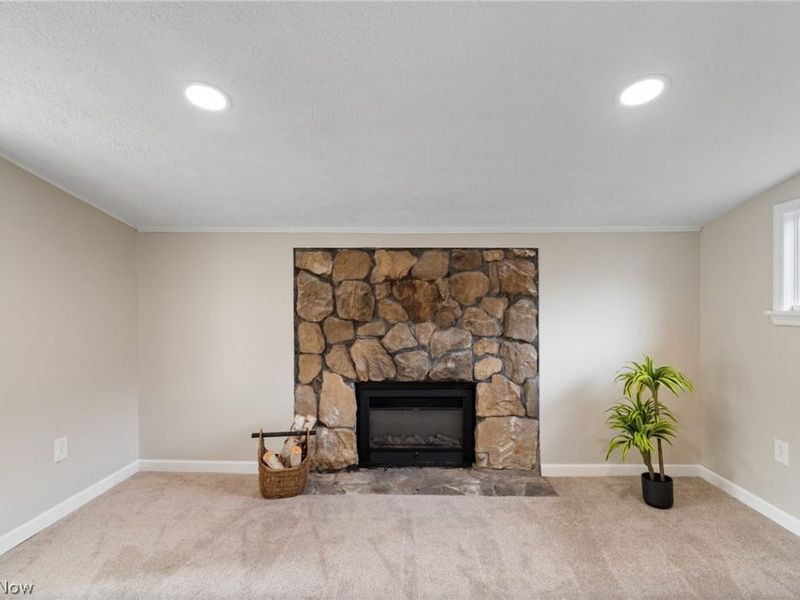 7660 Lakefield Street, Louisville, OH 44641 Photo 14