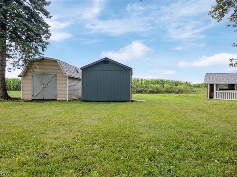 7660 Lakefield Street, Louisville, OH 44641 Photo 30
