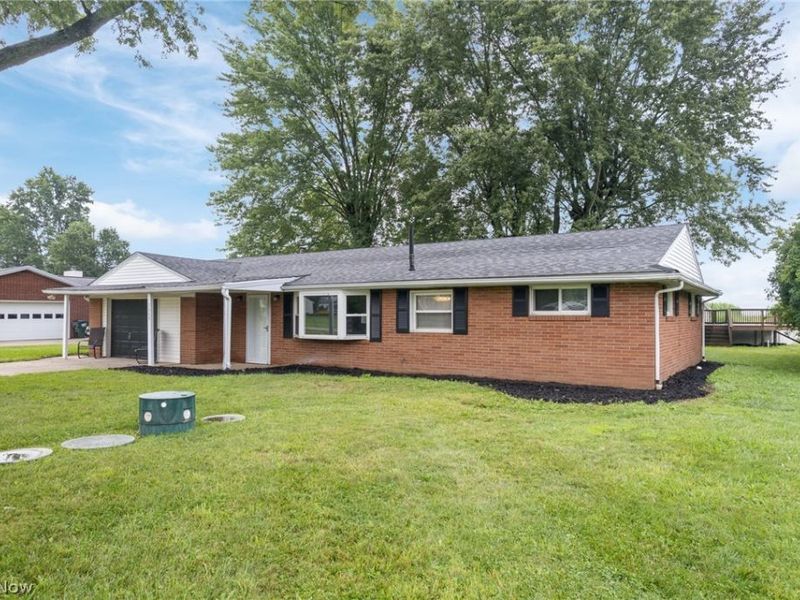 7660 Lakefield Street, Louisville, OH 44641 Photo 33