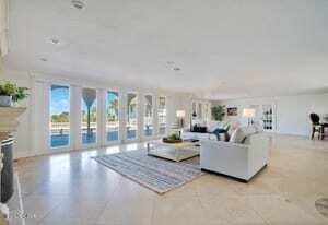 2117 Ocean Drive, New Smyrna Beach, FL 32169 Photo