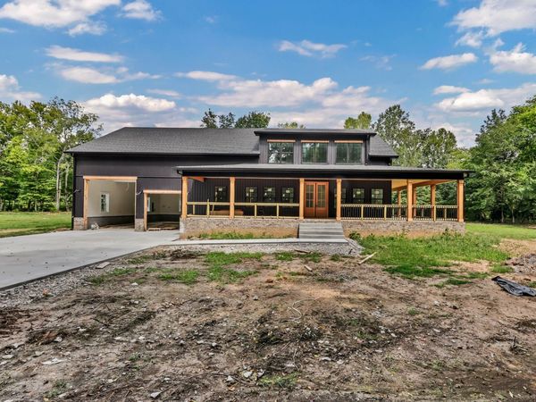 1046 Indian Creek Rd, Cumberland Furnace, TN 37051