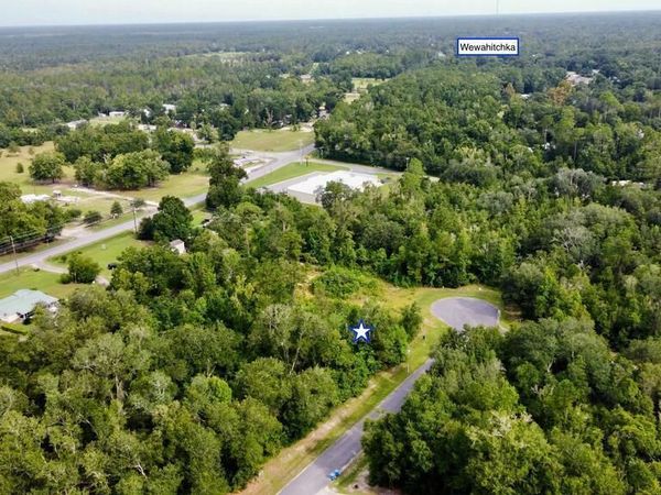 113 Little River Circle, Wewahitchka, FL 32465